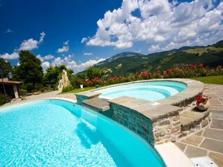 Apartment Apecchio Outdoor Recording 17