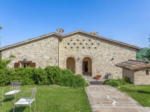 Appartement Authentiek landhuis in Le Marche met een zwembad - Piandimeleto - image1