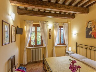 Apartment Piandimeleto Ausstattung 19