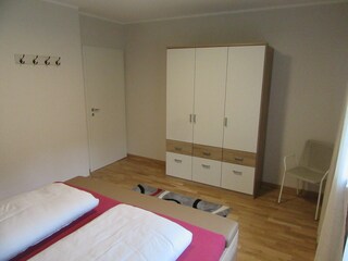 das Schlafzimmer 3