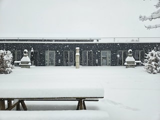 Erdhausapartment OST und WEST im Winter