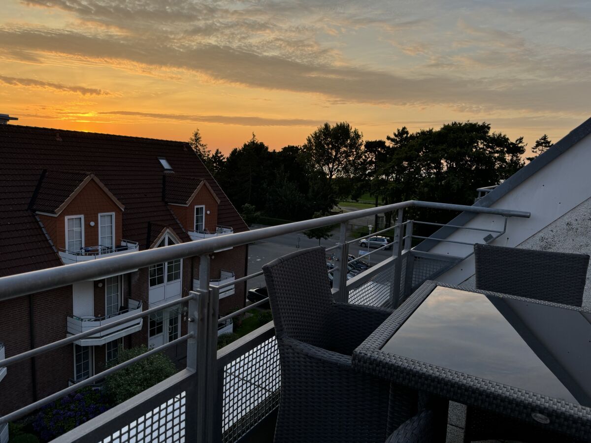 Blick vom Balkon in den Abendhimmel