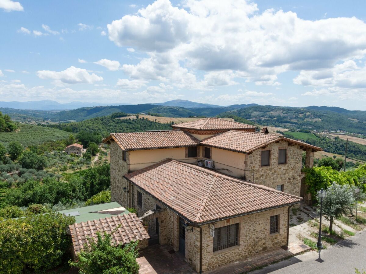 Ferienhaus Todi & Umgebung Außenaufnahme 10