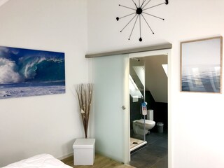 Schlafzimmer 2 mit eigenem Badezimmer