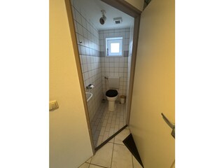 Separate Toilette