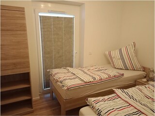 2. Schlafzimmer