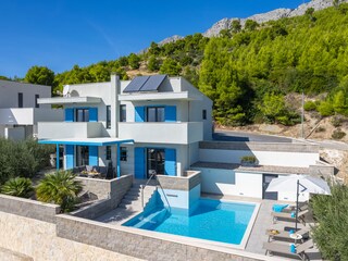 Villa Omiš Buitenaudio-opname 10