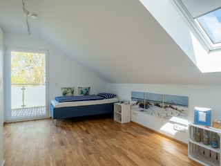 2. Schlafzimmer mit eigenem Balkonausgang