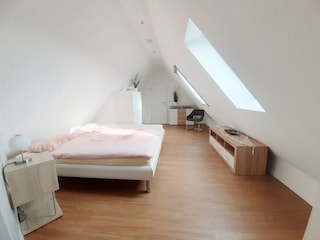 Schlafzimmer 3