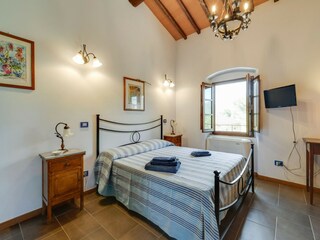 Farmhouse Terranuova Bracciolini Features 25