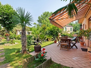 Villa Venedig Outdoor Recording 2