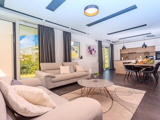 Villa Solin Caratteristiche 18