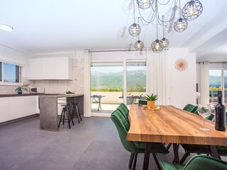 Villa Solin Caratteristiche 21