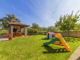 Casa per le vacanze Nedescina Ambiente 35