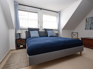 Schlafzimmer unten