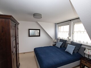 Schlafzimmer unten
