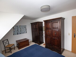 Schlafzimmer unten