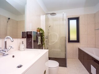 Villa Gata Caratteristiche 33