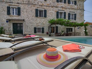 Villa Zita with pool in Porec - Wiibuk.com