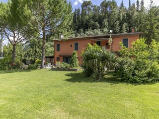 Vakantiehuis Montopoli in Val d'Arno Buitenaudio-opname 9