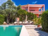 Villa Dawn with heated private pool