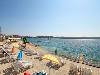 Schöner Kieselstrand in der Nähe der Villa, 100m