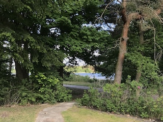Der Blick auf den Rudower See von der Terrasse