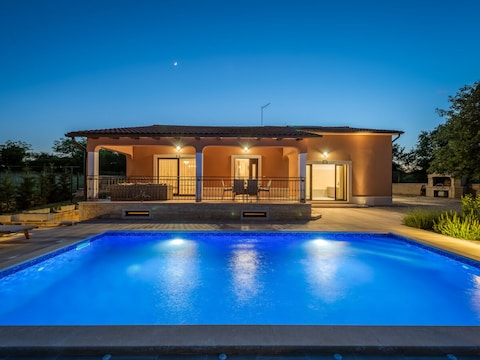 Villa Luna