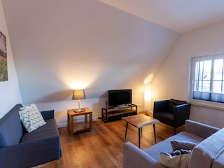 Wohn-/Essbereich mit offener Küche