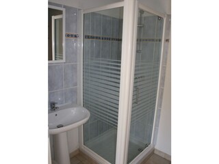 Master Bedroom En Suite