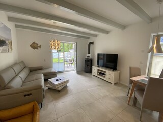 gemütliche Wohnzimmer mit Kamin