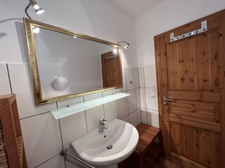 Badezimmer EG
