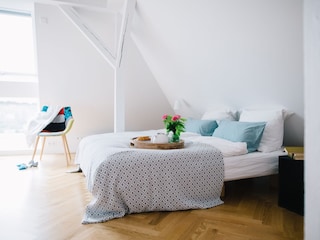Helles Schlafzimmer