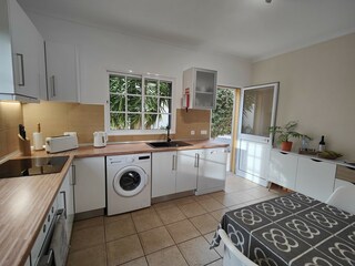 voll ausgestattete Küche