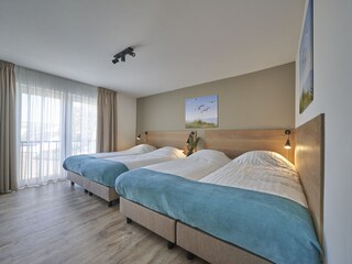 Schlafzimmer mit Fernseher