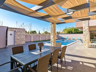 Outdoor dining area