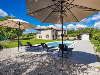 Villa Nedescina Buitenaudio-opname 2