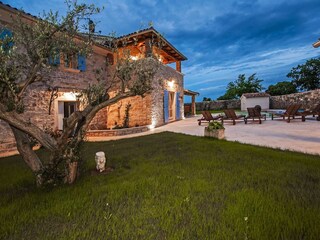 Villa Krmed Environment 43