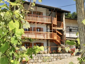 Cozy Ferienwohnung EMA mit schönem Blick in der Nähe von Soca