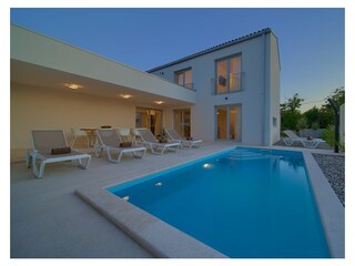 Villa Terra mit beheiztem Pool