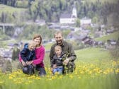 Familie Kaspar und Conny Natter mit Kindern