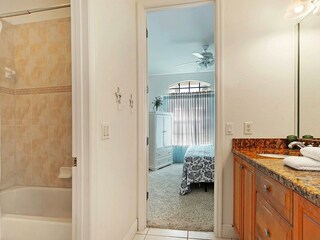 2. Badezimmer des Ferienhauses in Cape Coral, FL