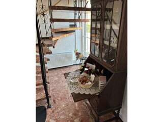 Treppenhaus Eier und Marmelade