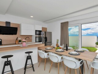 Villa Brela Caratteristiche 19