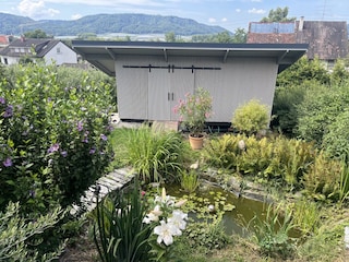 Gartenhaus mit PV-Anlage