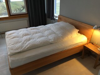 Schlafzimmer 1