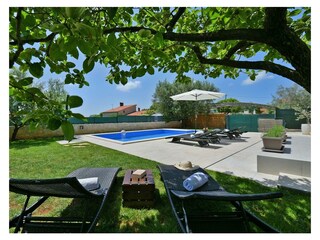 Vakantiehuis Galižana Buitenaudio-opname 7