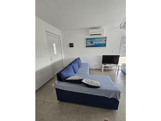 Ferienwohnung Baska Wohnzimmer 32