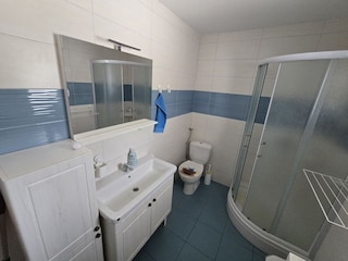 Ferienwohnung Baska Badezimmer 37
