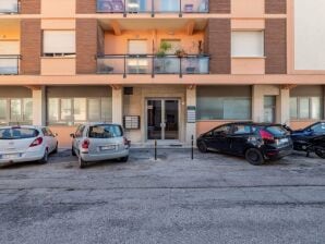 Apartment Einfaches Ferienhaus in Fano mit Terrasse - Fano (Marken) - image1